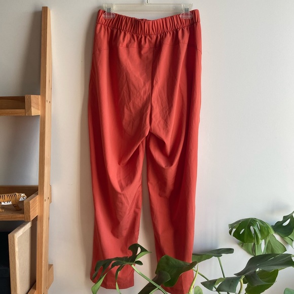 Old Navy Stretch Tech Cropped Drawstring Joggers size Medium Tall Orange - Picture 3 of 6